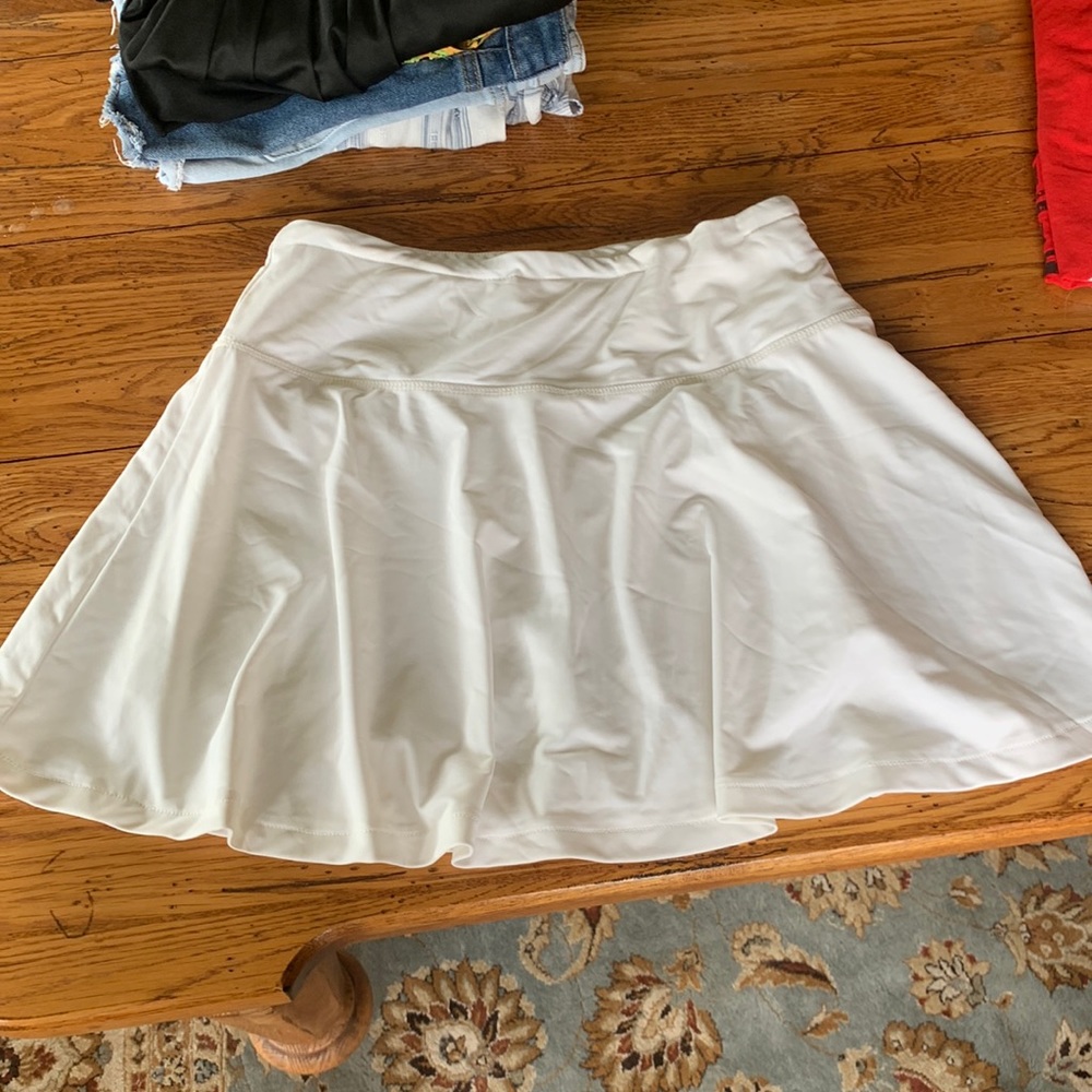 White skort
